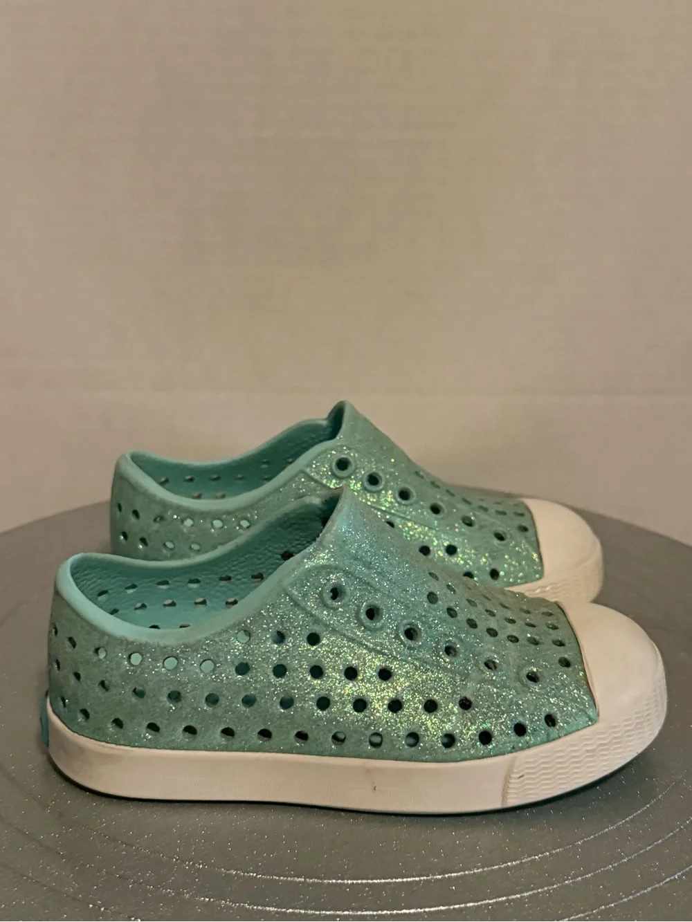 Native Shoes Jefferson Light Blue Sparkle Water Shoes Sz C7 Kids